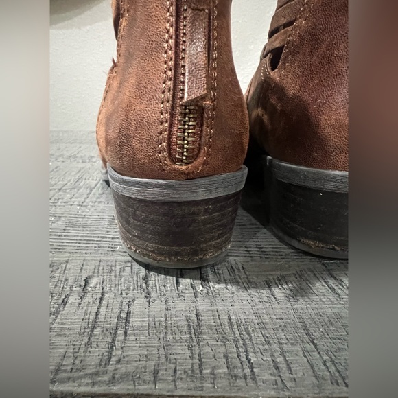 BareTrap Goldie Decorative Interlace Brown Leather Ankle Booties Women’s 7 M - Picture 2 of 10